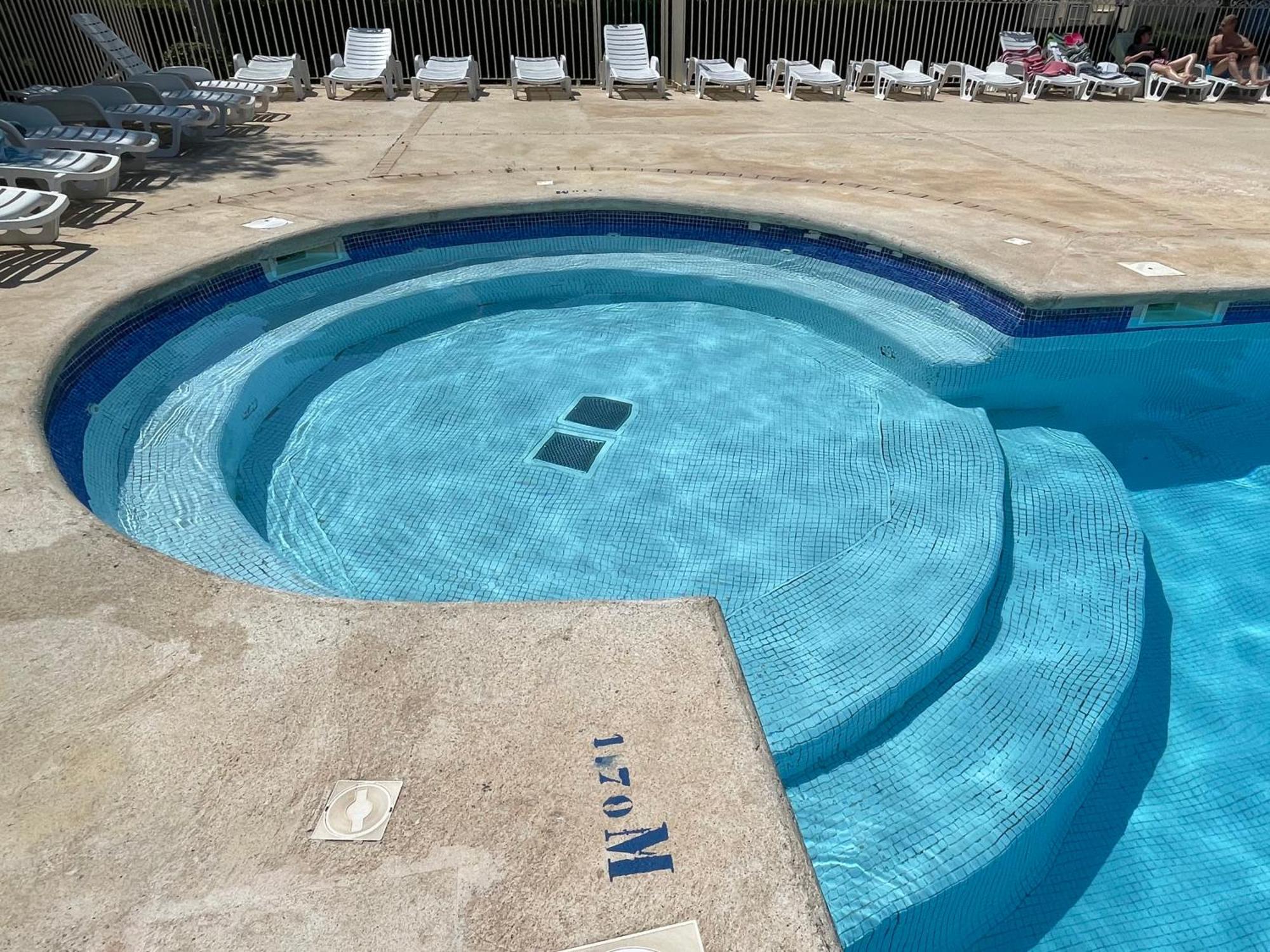 Appartement Plage Piscine Et Tennis Inclus La Londe-les-Maures Exteriér fotografie